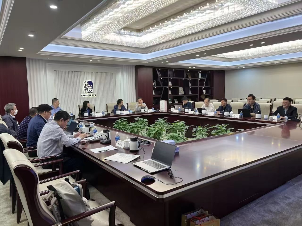 1682216282980376.jpg 3de1092df8aa6e2fd97bea422c57dd7.jpg