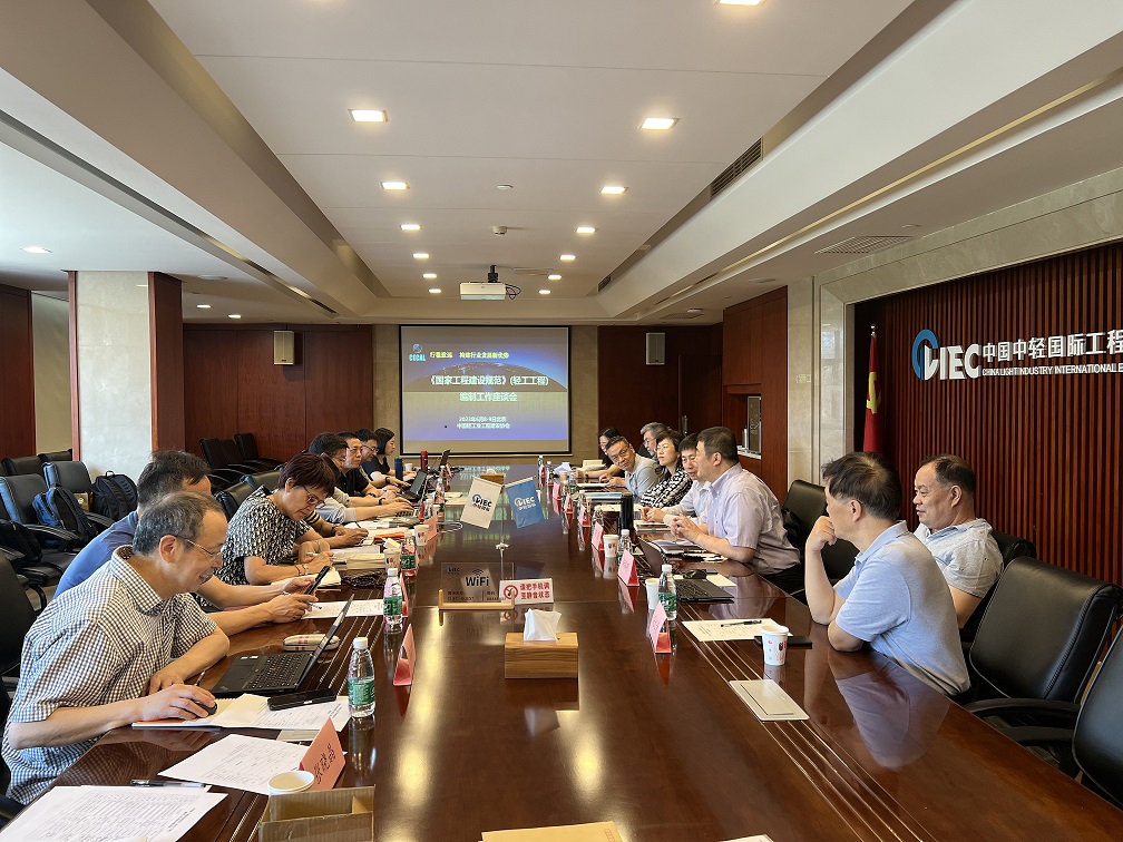 1686708771870843.jpg 董.jpg